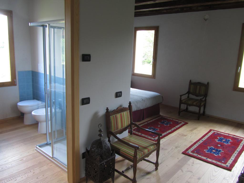 Bed and Breakfast Fara1911 Fonte Habitación foto
