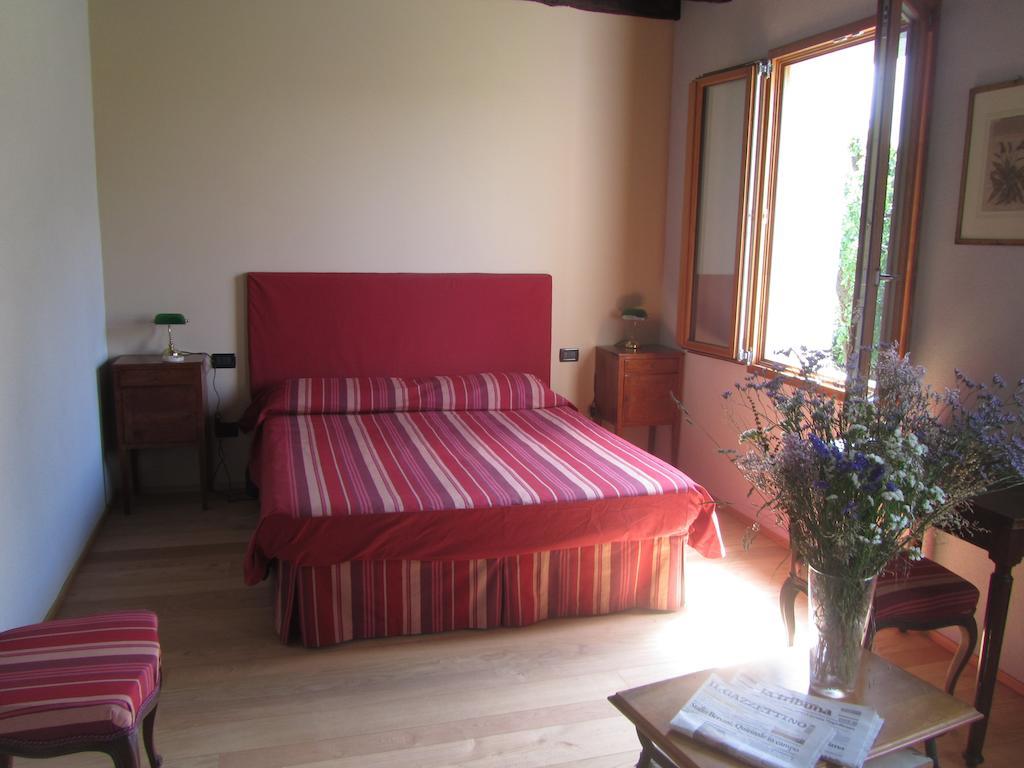 Bed and Breakfast Fara1911 Fonte Habitación foto
